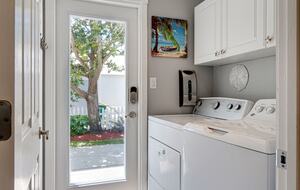 Family-Friendly Destin Escape | Walk to Beach & Shopping - Destin, Florida