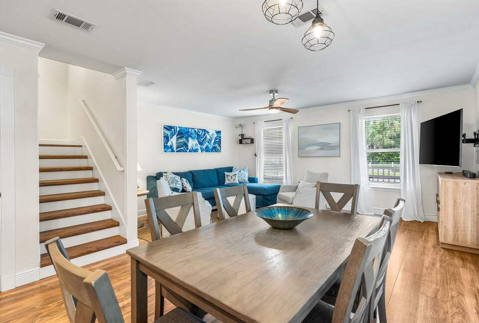 Family-Friendly Destin Escape | Walk to Beach & Shopping - Destin, Florida