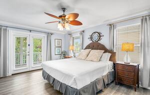 Family-Friendly Destin Escape | Walk to Beach & Shopping - Destin, Florida