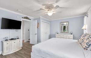 Family-Friendly Destin Escape | Walk to Beach & Shopping - Destin, Florida