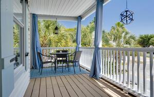 Family-Friendly Destin Escape | Walk to Beach & Shopping - Destin, Florida