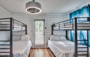 Family-Friendly Destin Escape | Walk to Beach & Shopping - Destin, Florida