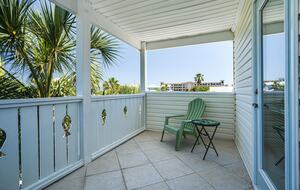 Family-Friendly Destin Escape | Walk to Beach & Shopping - Destin, Florida