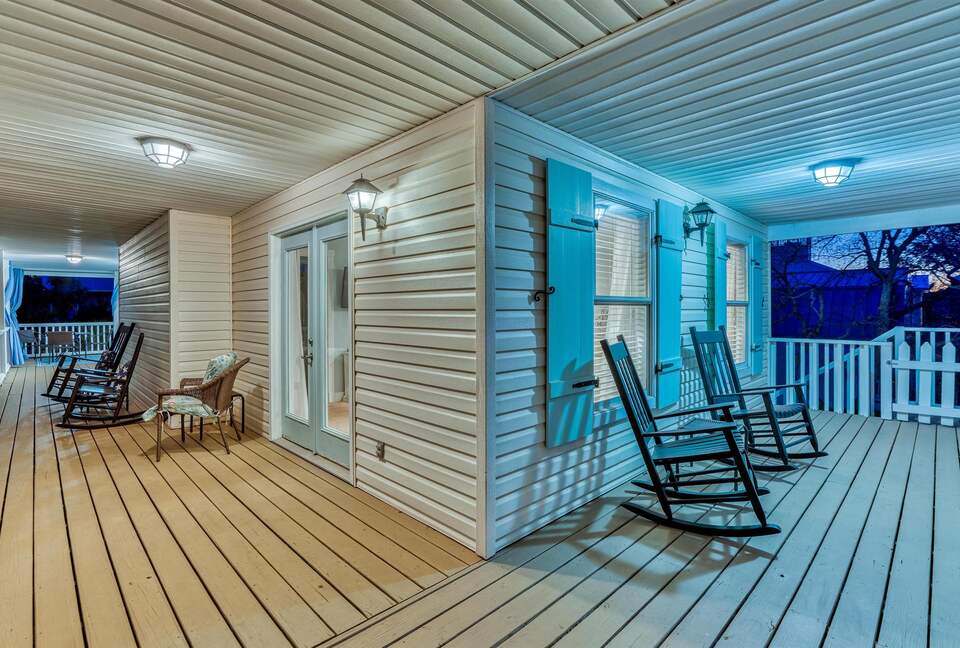 Family-Friendly Destin Escape | Walk to Beach & Shopping - Destin, Florida