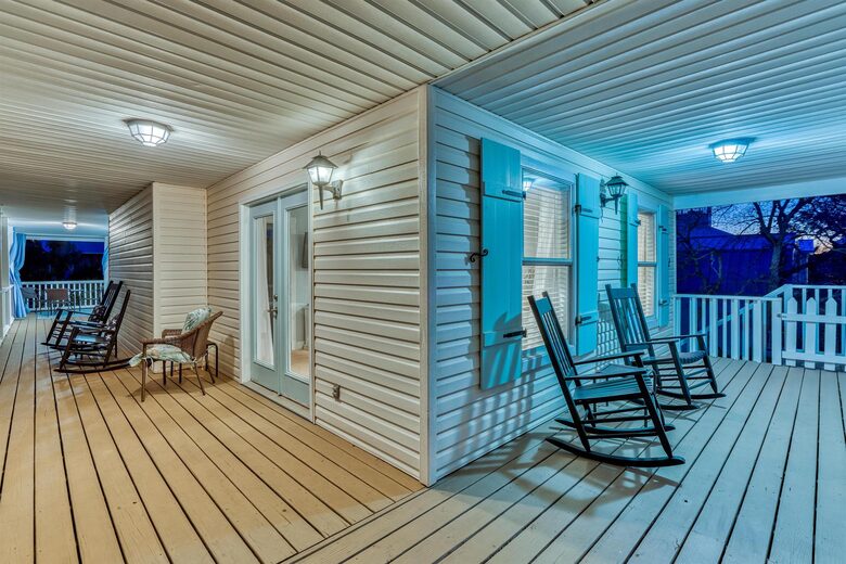 Family-Friendly Destin Escape | Walk to Beach & Shopping - Destin, Florida