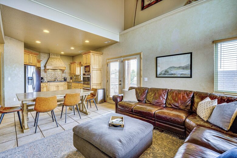 Spacious Moose Hollow Escape with Hot Tub & Mountain Views - Eden, Utah