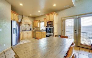 Spacious Moose Hollow Escape with Hot Tub & Mountain Views - Eden, Utah