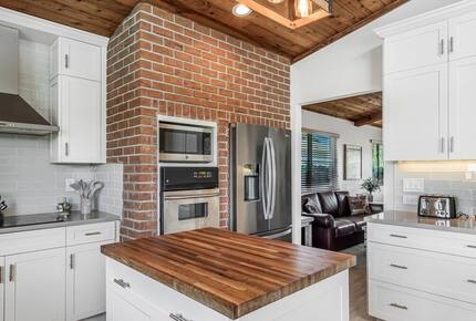 Grand River View | Waterfront Haven in Cape Coral - Cape Coral, Florida