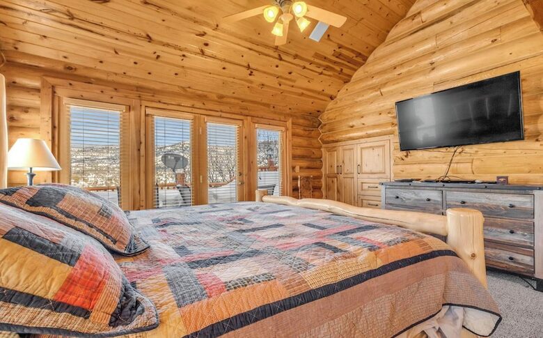 Master bedroom with TV, King bed