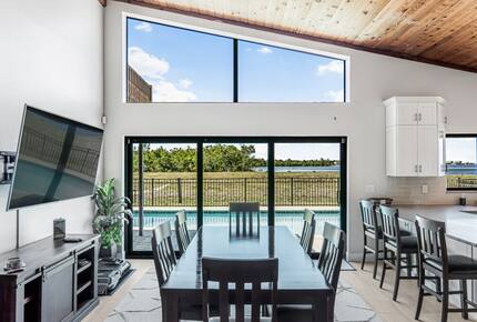 Grand River View | Waterfront Haven in Cape Coral - Cape Coral, Florida