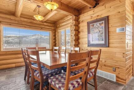 Dining Area with spectacular views, table seats 12