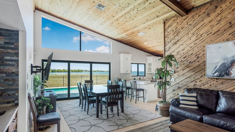 Grand River View | Waterfront Haven in Cape Coral - Cape Coral, Florida