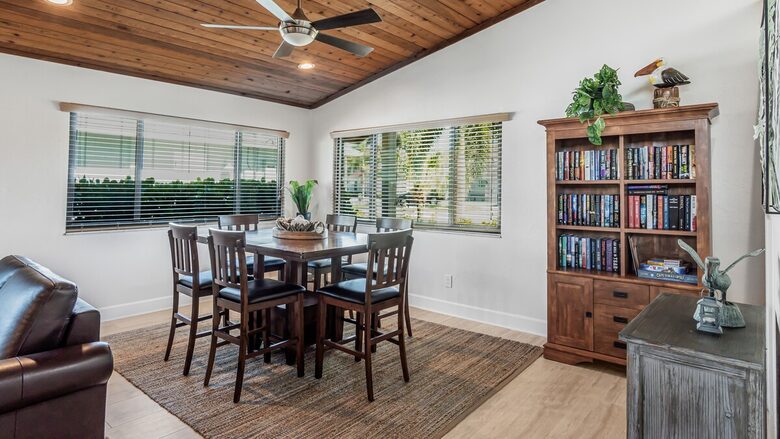 Grand River View | Waterfront Haven in Cape Coral - Cape Coral, Florida