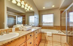 Spacious Moose Hollow Escape with Hot Tub & Mountain Views - Eden, Utah