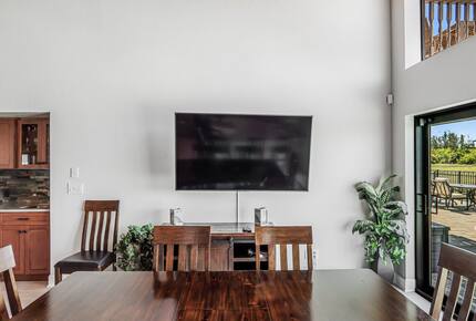 Grand River View | Waterfront Haven in Cape Coral - Cape Coral, Florida