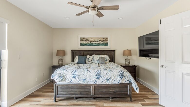 Grand River View | Waterfront Haven in Cape Coral - Cape Coral, Florida