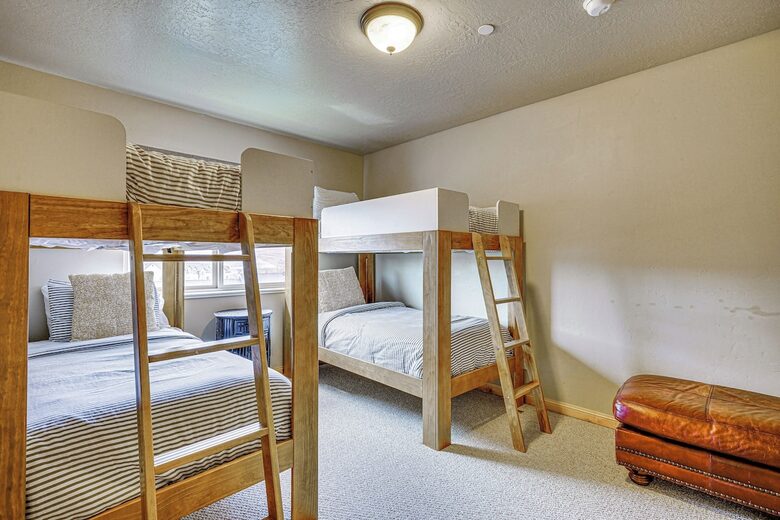 Spacious Moose Hollow Escape with Hot Tub & Mountain Views - Eden, Utah