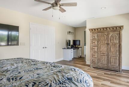 Grand River View | Waterfront Haven in Cape Coral - Cape Coral, Florida