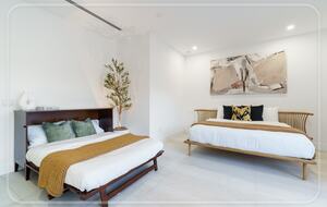 Luxury Grove Getaway – Designer Interiors & Tropical Vibes - Miami, Florida