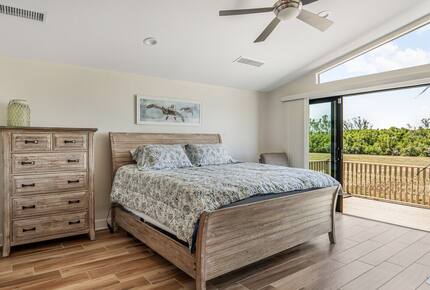 Grand River View | Waterfront Haven in Cape Coral - Cape Coral, Florida