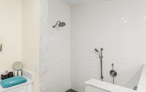 Grand River View | Waterfront Haven in Cape Coral - Cape Coral, Florida