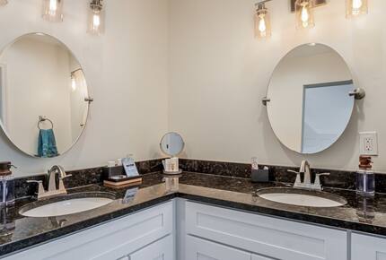 Grand River View | Waterfront Haven in Cape Coral - Cape Coral, Florida