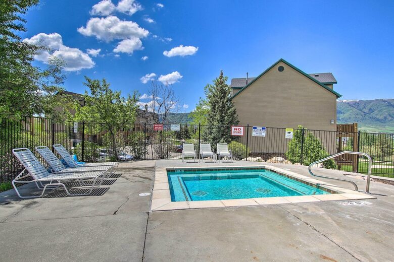 Spacious Moose Hollow Escape with Hot Tub & Mountain Views - Eden, Utah