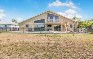 Grand River View | Waterfront Haven in Cape Coral - Cape Coral, Florida