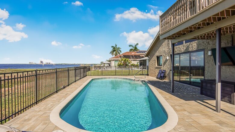 Grand River View | Waterfront Haven in Cape Coral - Cape Coral, Florida