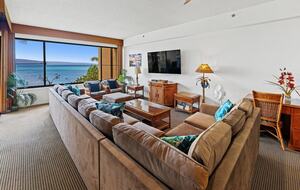 Panoramic Coastal Hideaway in West Maui - Lahaina, United States