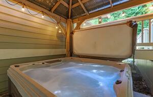 Deer Springs Retreat - Port Angeles, Washington