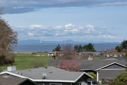 Deer Springs Retreat - Port Angeles, Washington