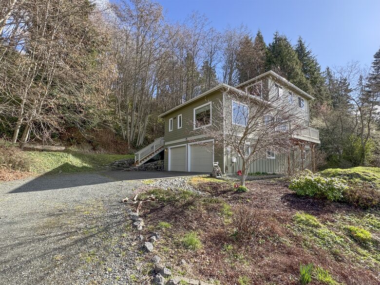 Deer Springs Retreat - Port Angeles, Washington