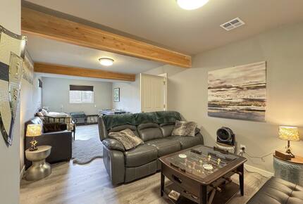 Deer Springs Retreat - Port Angeles, Washington