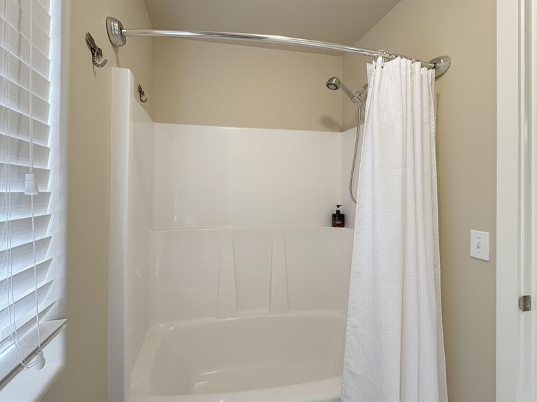 Deer Springs Retreat - Port Angeles, Washington