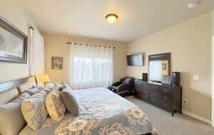 Deer Springs Retreat - Port Angeles, Washington