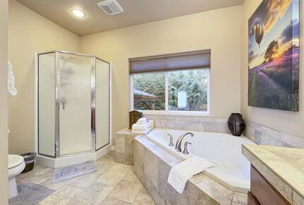 Deer Springs Retreat - Port Angeles, Washington