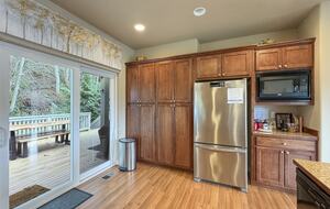 Deer Springs Retreat - Port Angeles, Washington