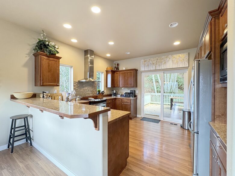 Deer Springs Retreat - Port Angeles, Washington