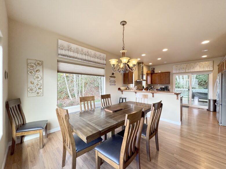 Deer Springs Retreat - Port Angeles, Washington