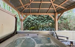 Deer Springs Retreat - Port Angeles, Washington