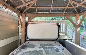 Deer Springs Retreat - Port Angeles, Washington