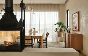 Coastal Escape | Designer Interiors & Resort-Style Pool - Safety Beach, Australia