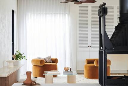 Coastal Escape | Designer Interiors & Resort-Style Pool - Safety Beach, Australia