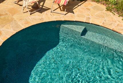 Coastal Escape | Designer Interiors & Resort-Style Pool - Safety Beach, Australia