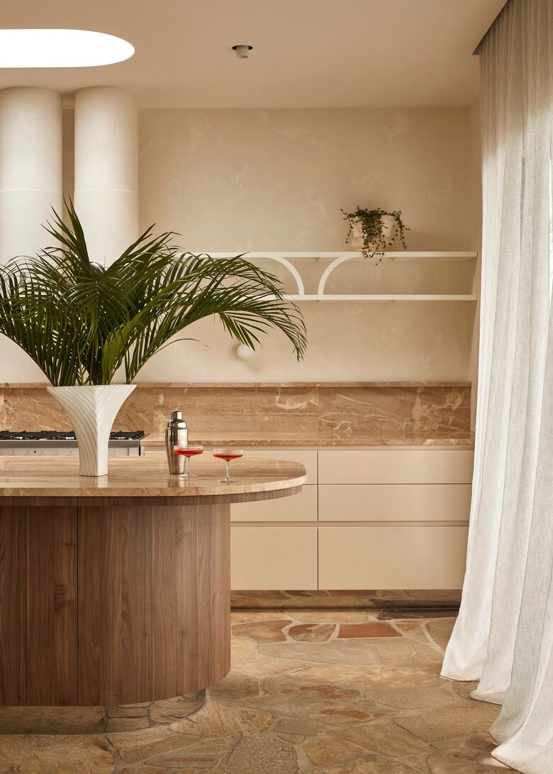 Coastal Escape | Designer Interiors & Resort-Style Pool - Safety Beach, Australia