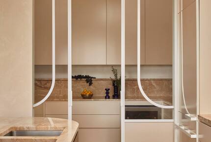 Coastal Escape | Designer Interiors & Resort-Style Pool - Safety Beach, Australia