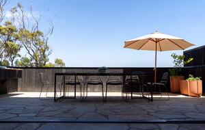 Coastal Escape | Designer Interiors & Resort-Style Pool - Safety Beach, Australia