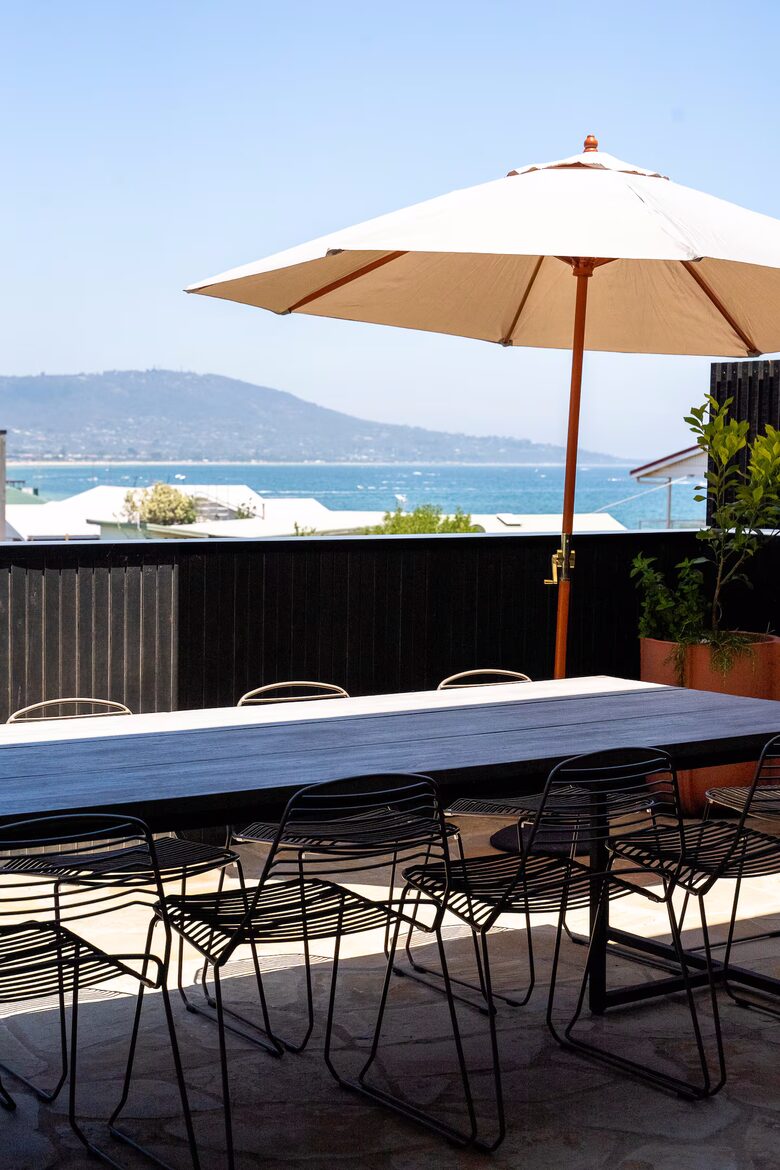 Coastal Escape | Designer Interiors & Resort-Style Pool - Safety Beach, Australia