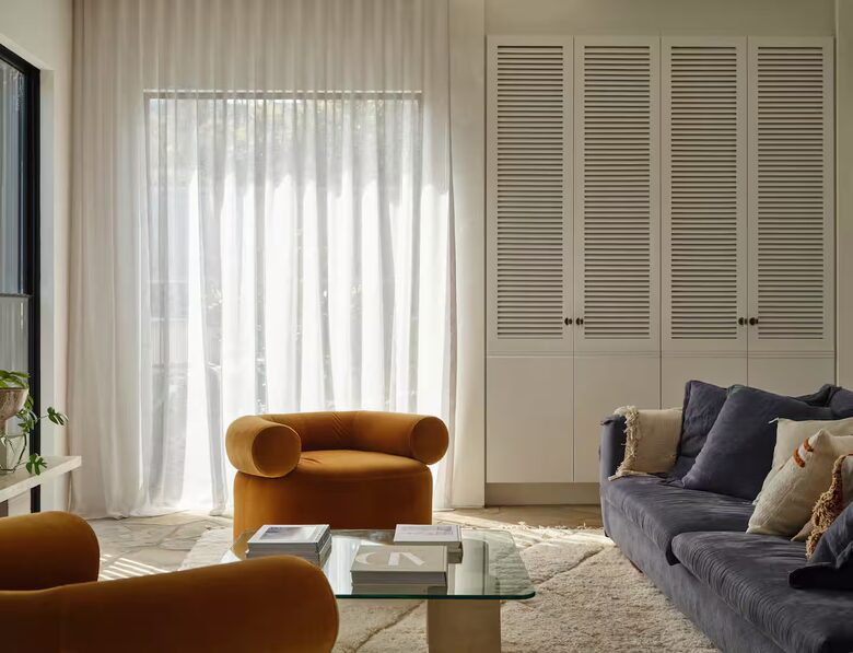 Coastal Escape | Designer Interiors & Resort-Style Pool - Safety Beach, Australia